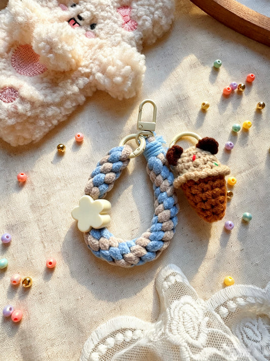 Velvet Scoop Strap